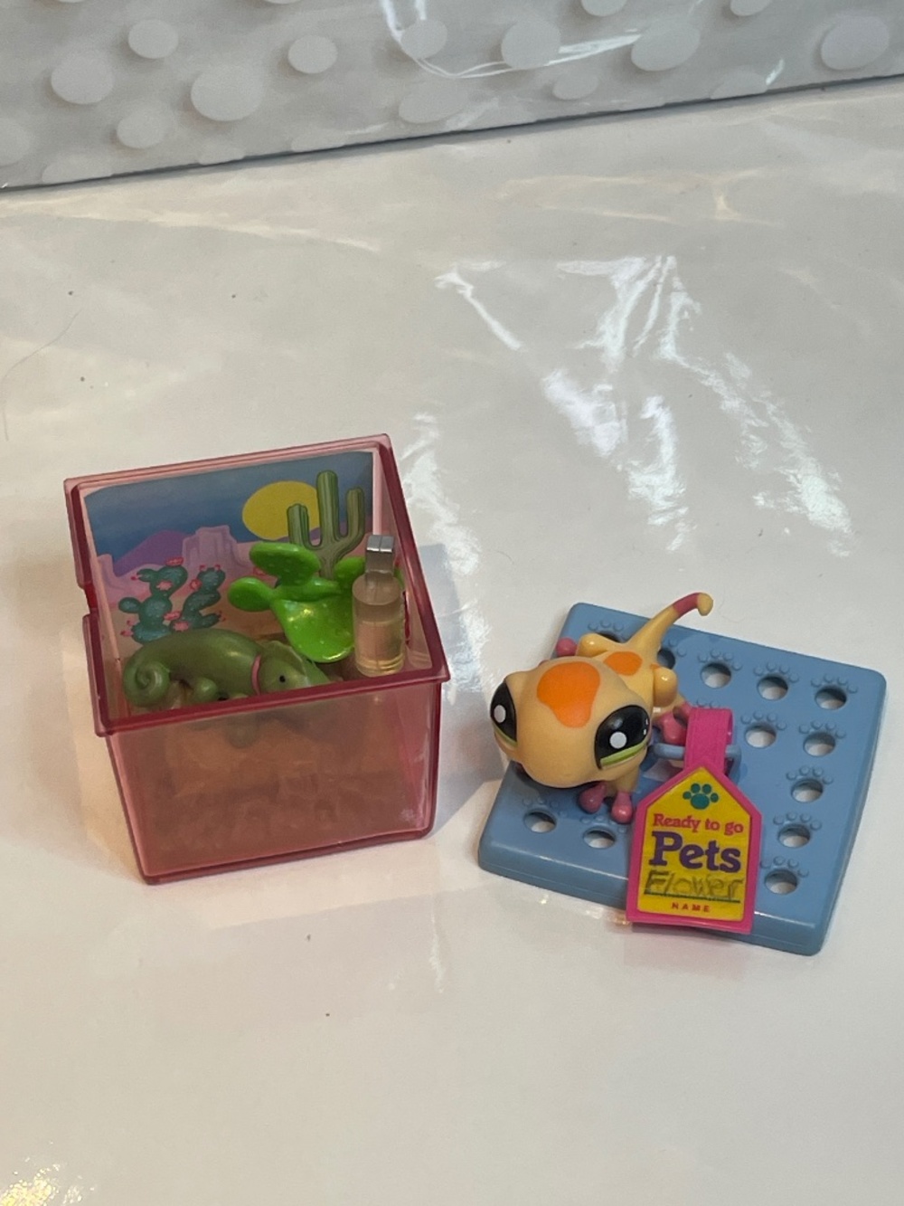 vintage 1992 Kenner Littlest Pet Shop Chameleon & Gecko